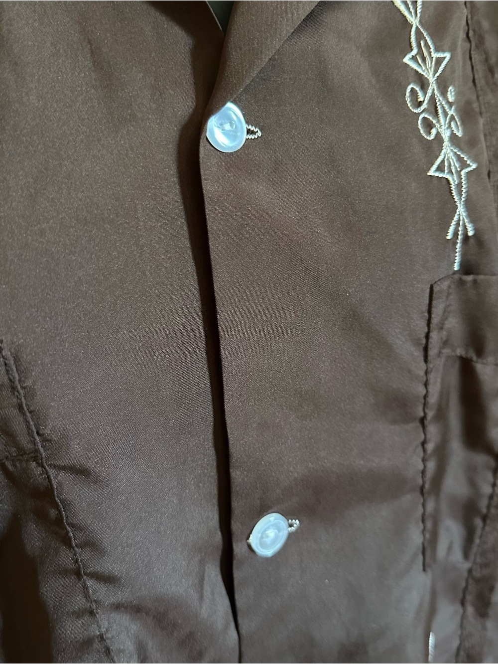 Maya Brown Short-Sleeve Embroidered Cuban Shirt Jacket - Picture 4 of 8
